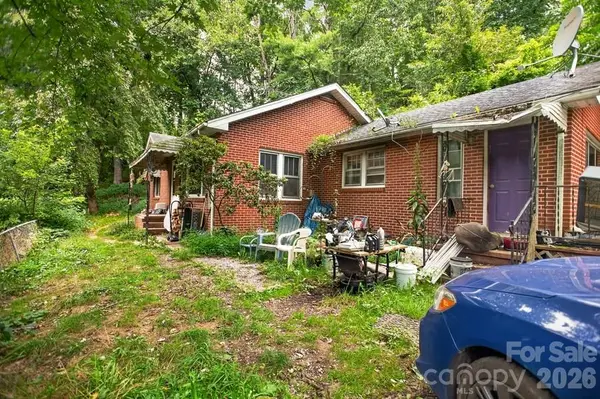 70 Pitman Road, Bakersville, NC 28705