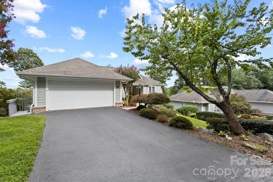 414 Ledgemont Court, Flat Rock, NC 28731 - #2
