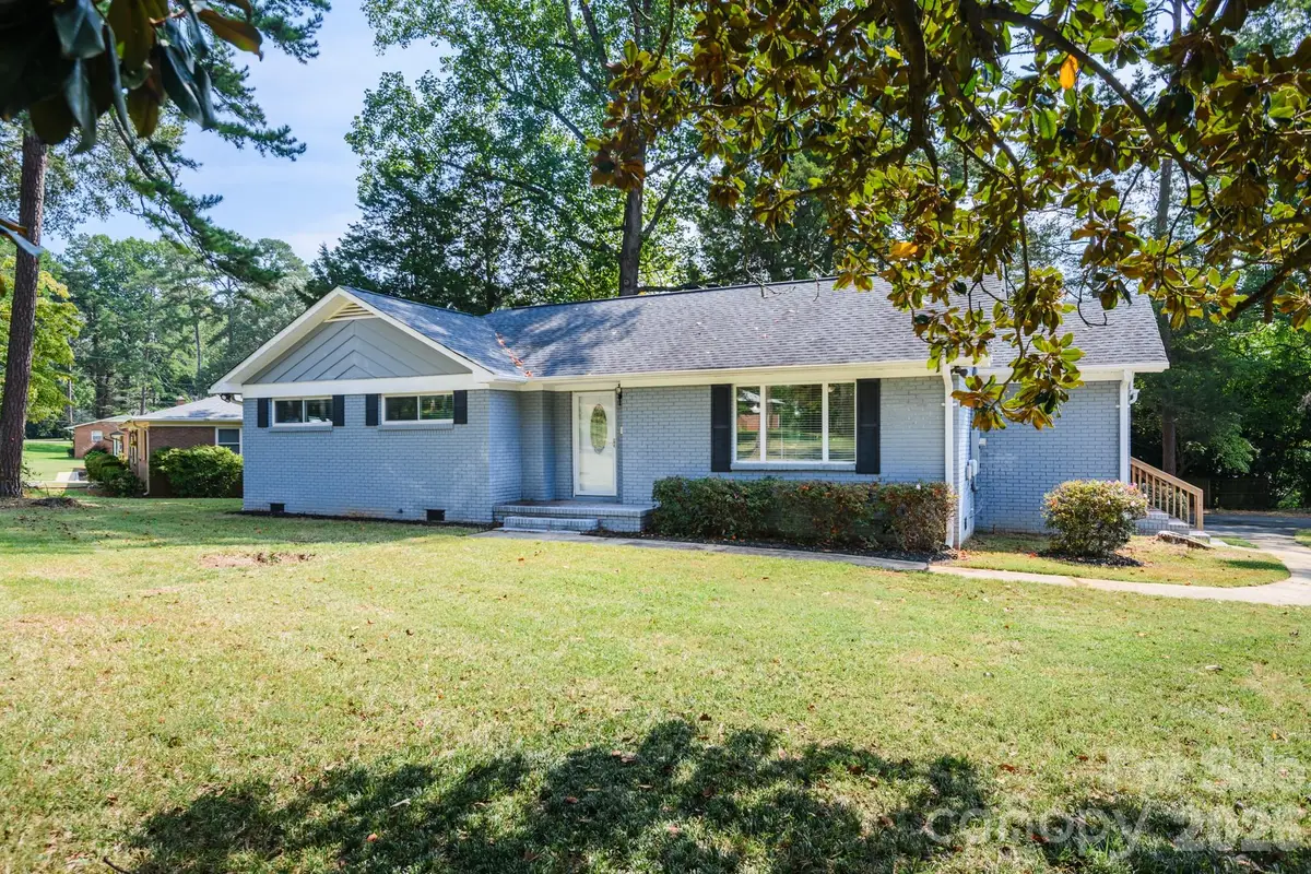 6414 Elmwood Circle, Charlotte, NC 28214 - #1