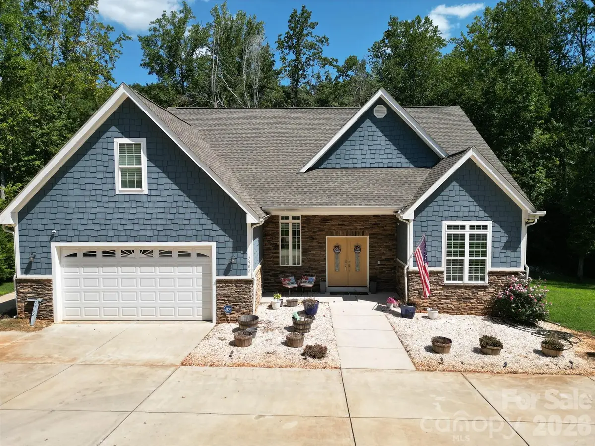 7902 Denbur Drive, Charlotte, NC 28215 - #1