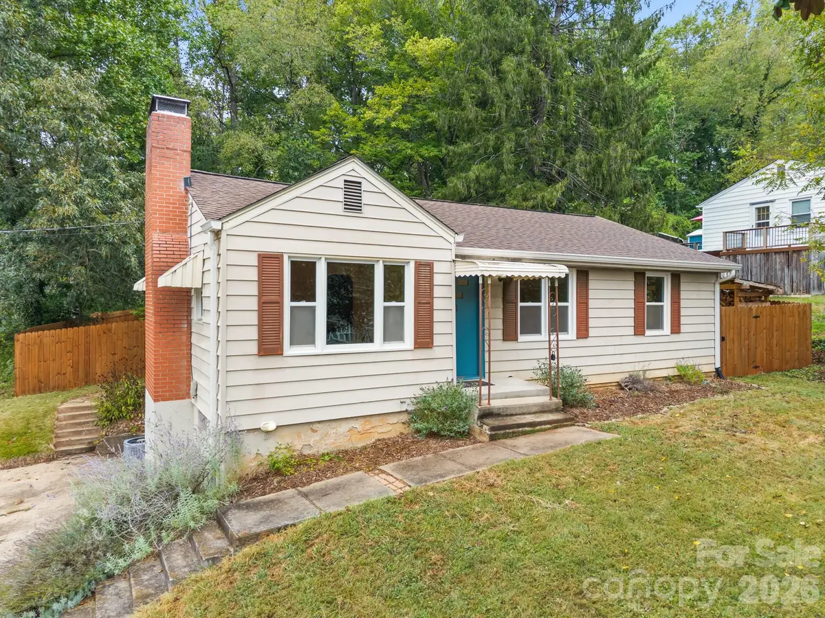 400 Monte Vista Road, Candler, NC 28715 - #1