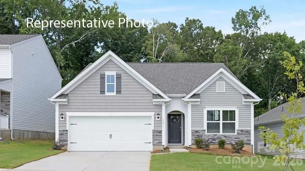 633 17th Avenue Drive Ne, Hickory, NC 28601 - #1