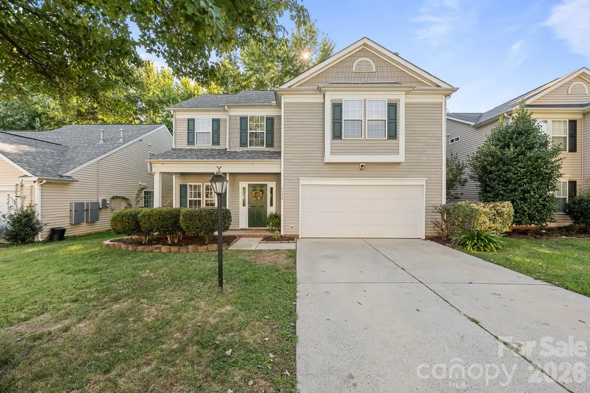5520 Waverly Lynn Lane, Charlotte, NC 28269 - #1