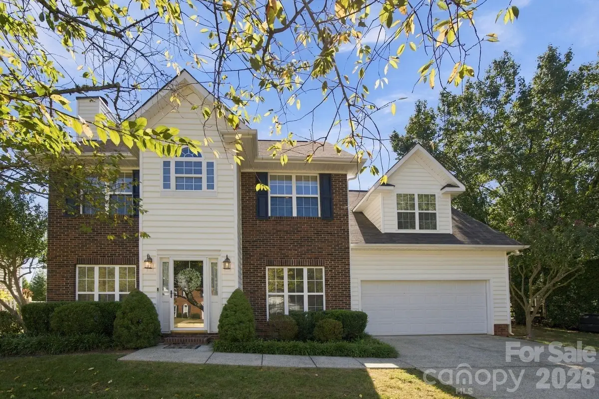 2807 Edgebrook Circle, Matthews, NC 28105 - #1