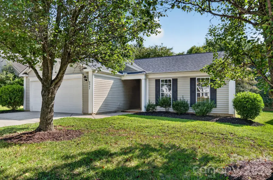 9041 Foggy Meadow Road, Charlotte, NC 28269 - #2