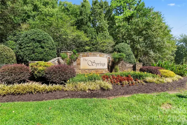 686 Palisade Trace, Denton, NC 27239