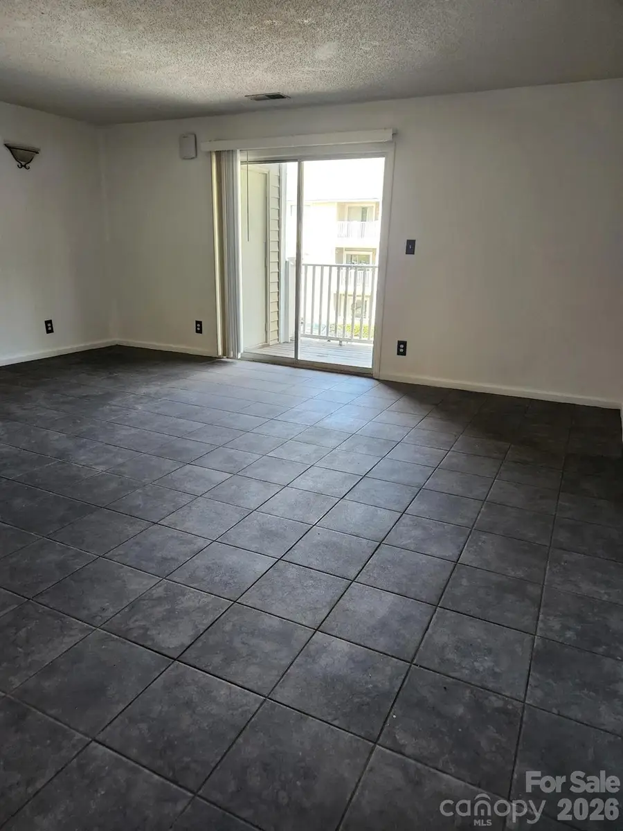 9523 University Terrace Drive, Charlotte, NC 28262 - #2