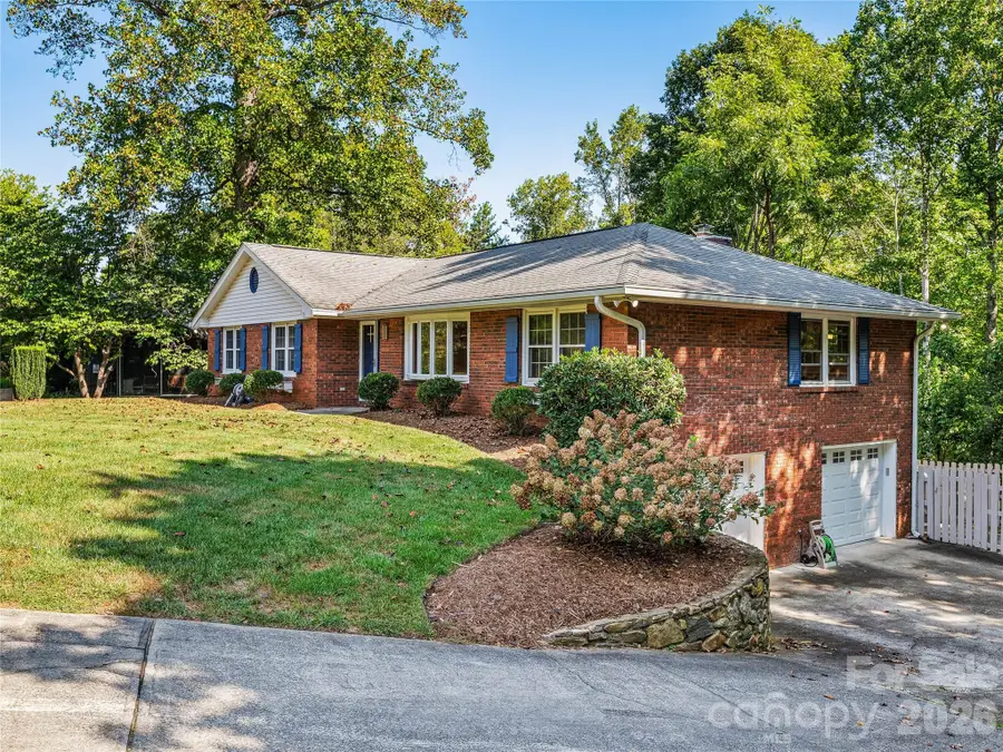 531 Bluebird Ridge, Asheville, NC 28804 - #2