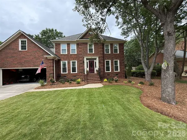 7824 Hickory Stick Place, Charlotte, NC 28277