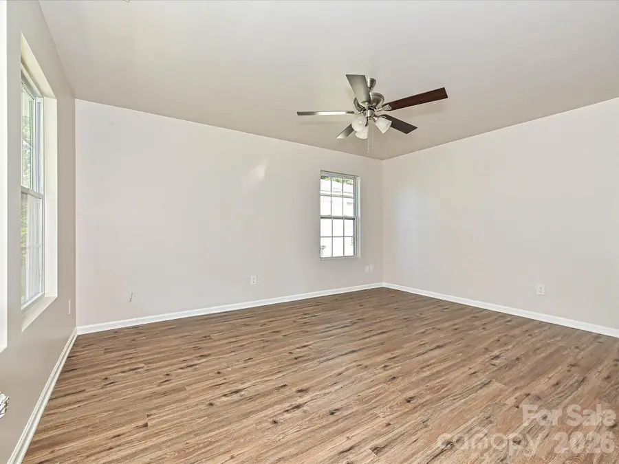930 Wainwright Avenue, Charlotte, NC 28206 - #3