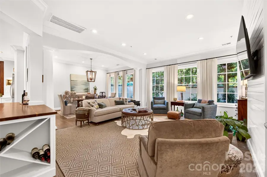 318 Wendover Heights Circle, Charlotte, NC 28211 - #3