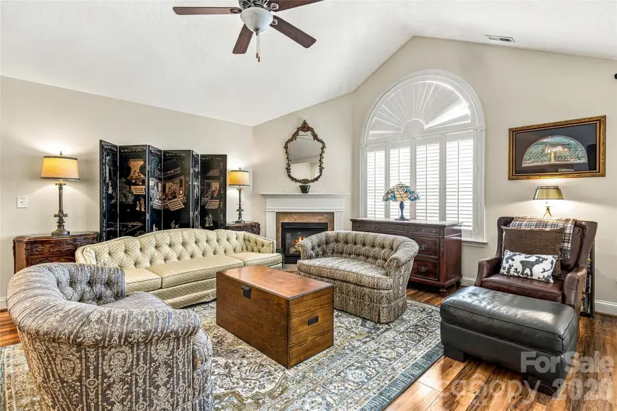 31 Braeburn Way, Flat Rock, NC 28731 - #2
