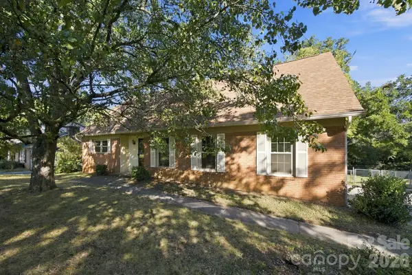 7416 Folger Drive, Charlotte, NC 28226
