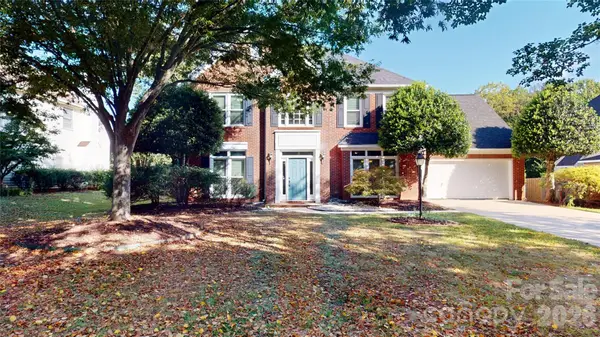 1606 Thornblade Ridge Drive, Matthews, NC 28105