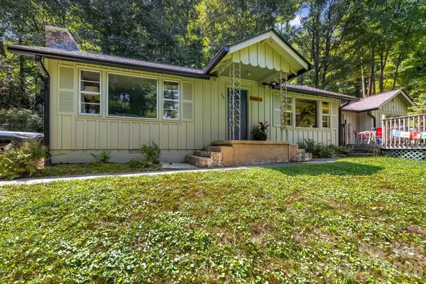 258 Old Homestead Road, Hendersonville, NC 28739