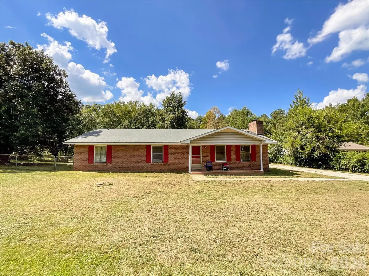 3304 Griffith Road, Monroe, NC 28112 - #1