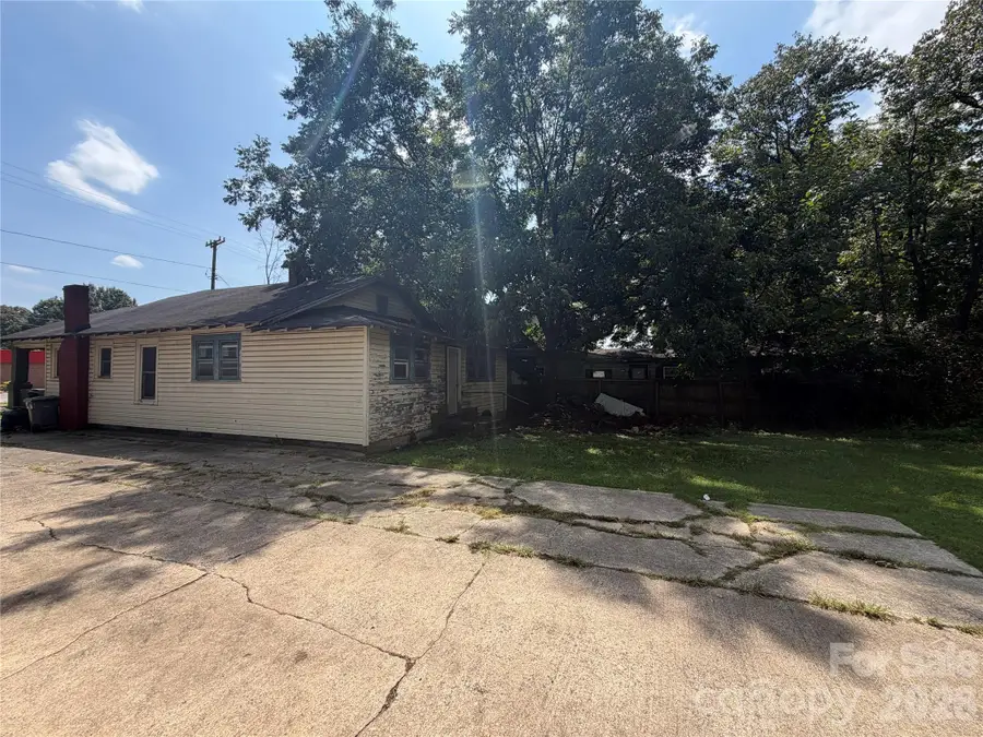 813 N Long Street, Salisbury, NC 28144 - #3