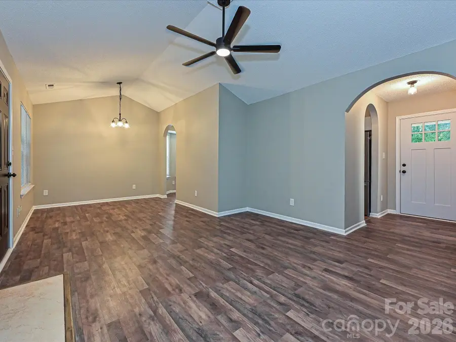 4621 Victory Lane, Charlotte, NC 28269 - #3