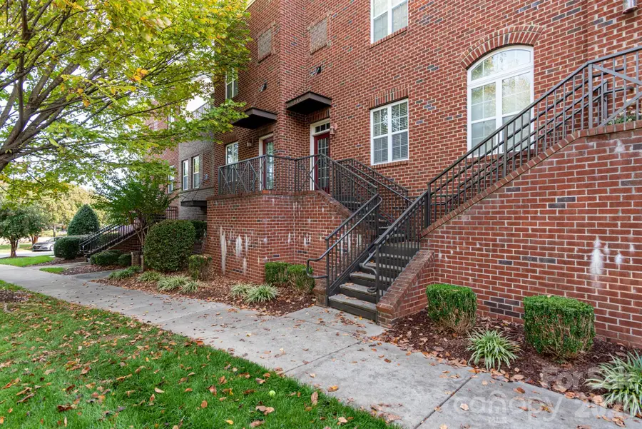 246 Harbour Place Drive, Davidson, NC 28036 - #2