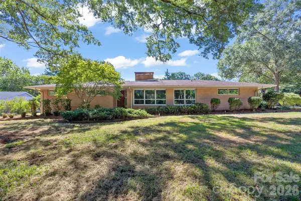 933 Coulwood Drive, Charlotte, NC 28214