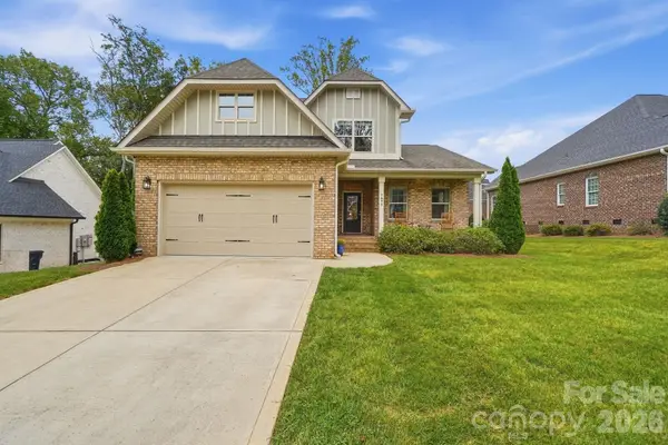 7890 Ballentrae Place, Stanley, NC 28164