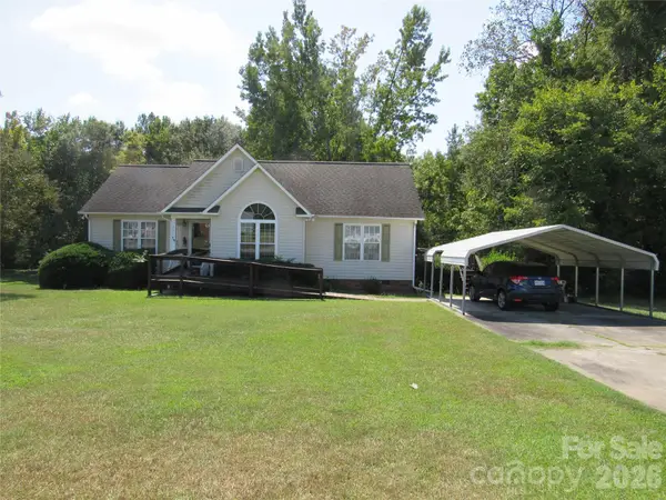 2514 Oxford Circle, Lancaster, SC 29720