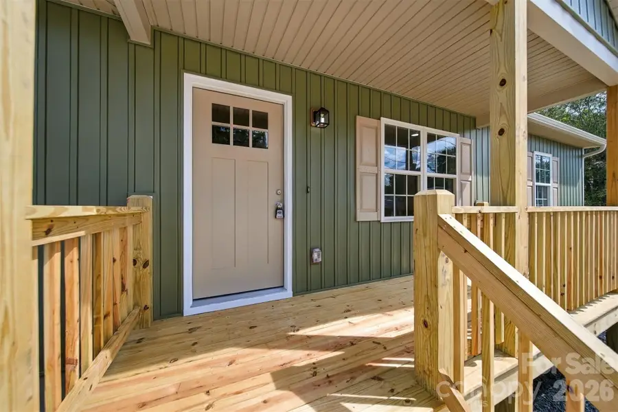 202 Rockyford Street, Morganton, NC 28655 - #2