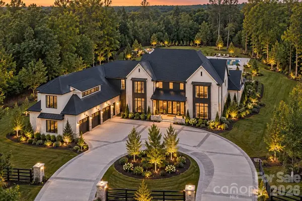 1002 Cane Manor Court, Waxhaw, NC 28173