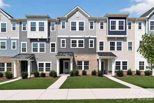 102 Admani Way #C, Mooresville, NC 28117