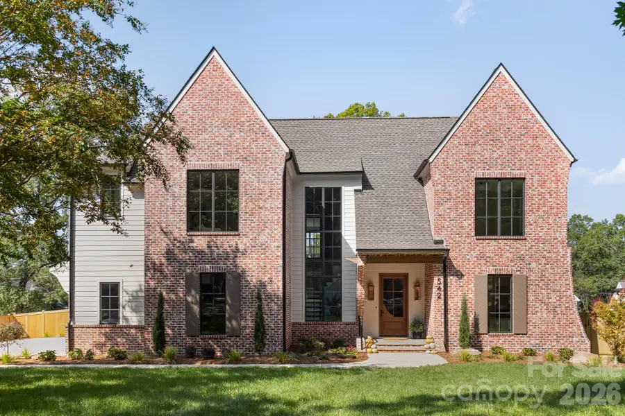 542 Lansdowne Road, Charlotte, NC 28270 - #2