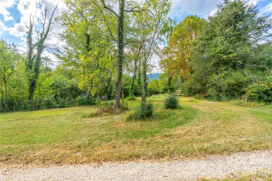 16 Arda Drive, Candler, NC 28715 - #2