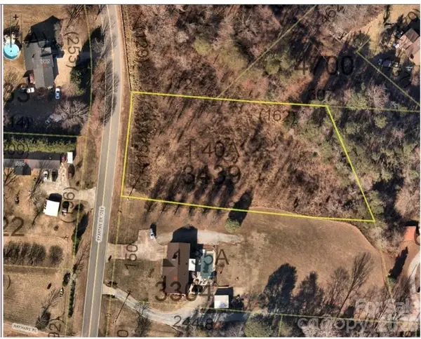 000 Spartan Drive, Hudson, NC 28638