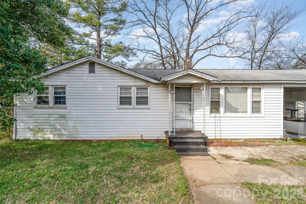 2914 Ridge Avenue, Charlotte, NC 28208 - #1