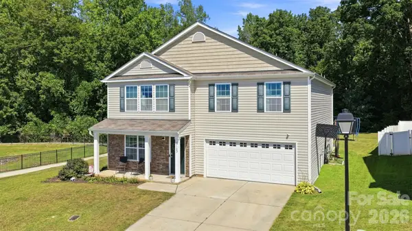 3103 Winesap Drive, Dallas, NC 28034