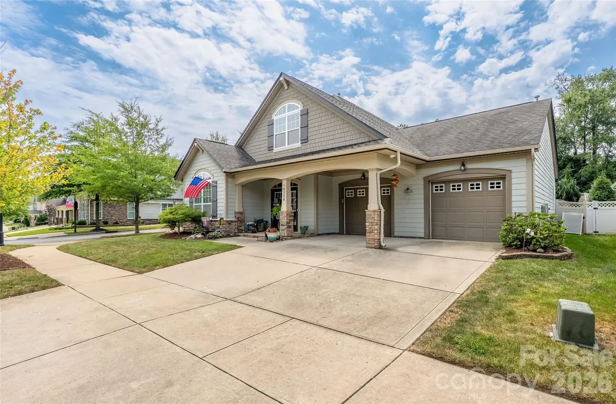 10328 Drake Hill Drive, Huntersville, NC 28078 - #1