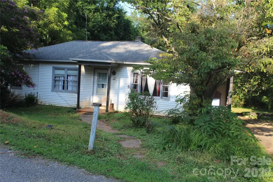 2309 Rainbow Heights Circle, Lenoir, NC 28645 - #2
