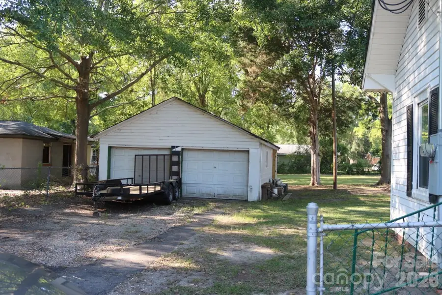 224 Godfrey Street, Cheraw, SC 29520 - #2
