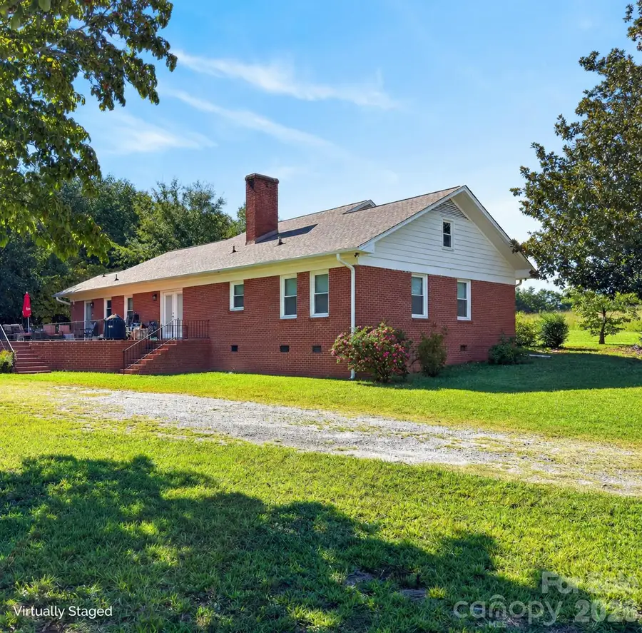 159 W Mountain Street, Rutherfordton, NC 28139 - #3