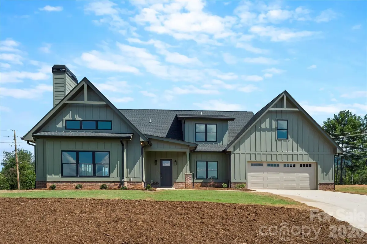 11 Sky Drive S #2, Asheville, NC 28804 - #1