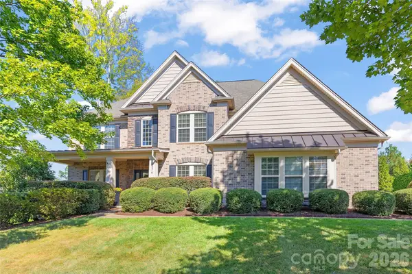 18510 Clavemorr Castle Court, Charlotte, NC 28277