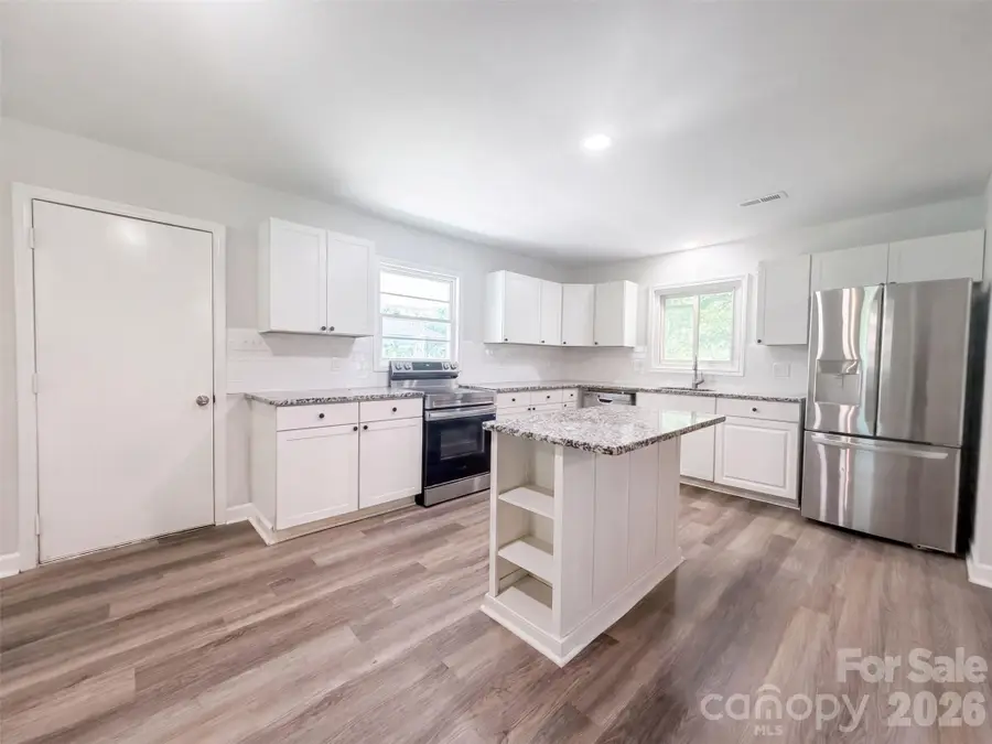 131 Highland Point Avenue, Harmony, NC 28634 - #2