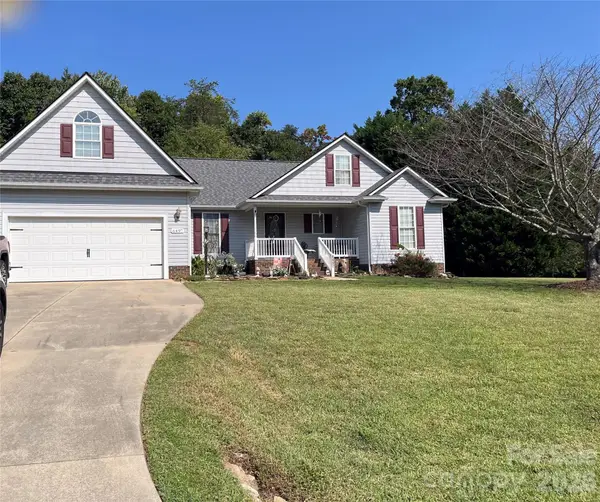 6497 Fly A Way Drive, Denver, NC 28037