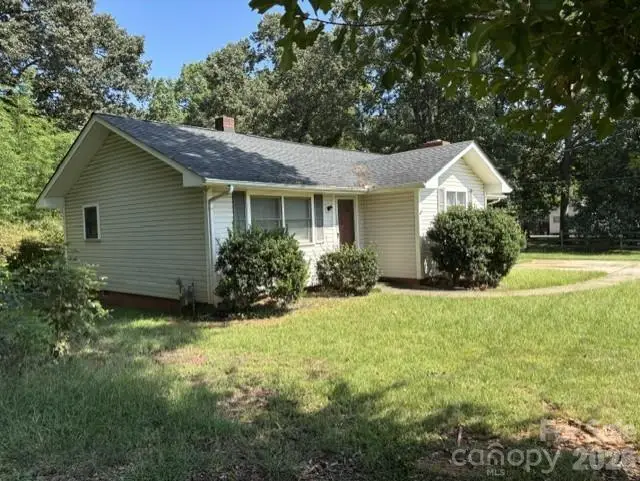 7331 Mallard Creek Road, Charlotte, NC 28262 - #2