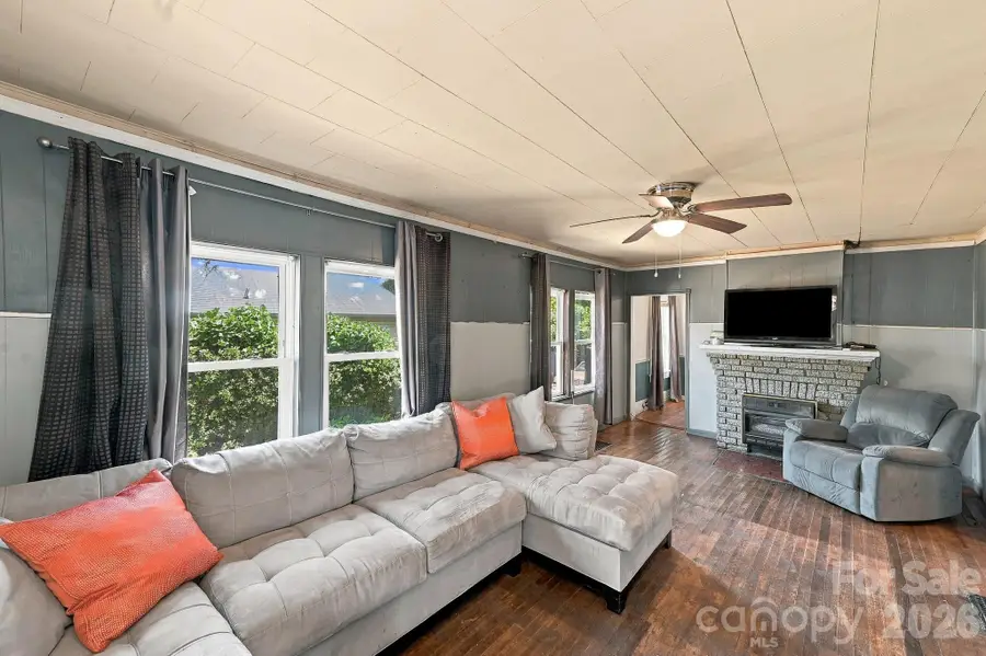 194 Logan Avenue, Asheville, NC 28806 - #2
