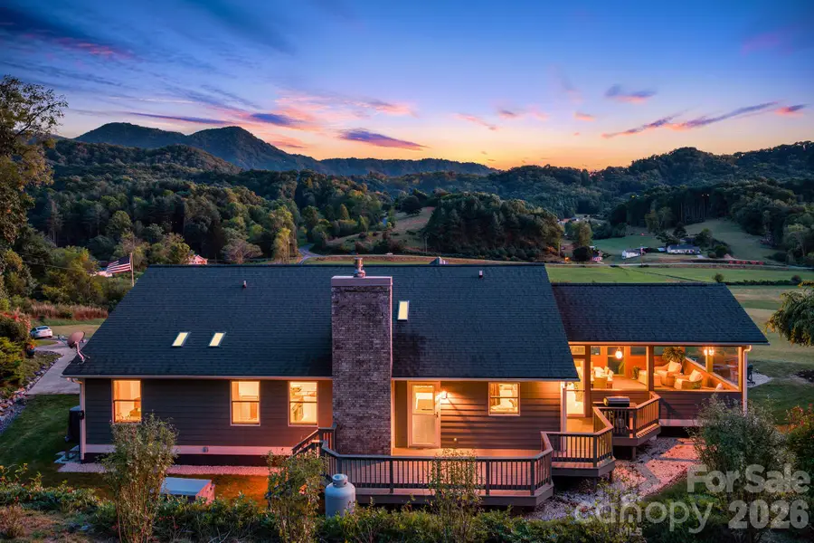 422 S Turkey Creek Road, Leicester, NC 28748 - #2