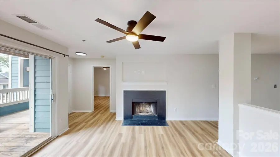 525 Olmsted Park Place #M, Charlotte, NC 28203 - #3