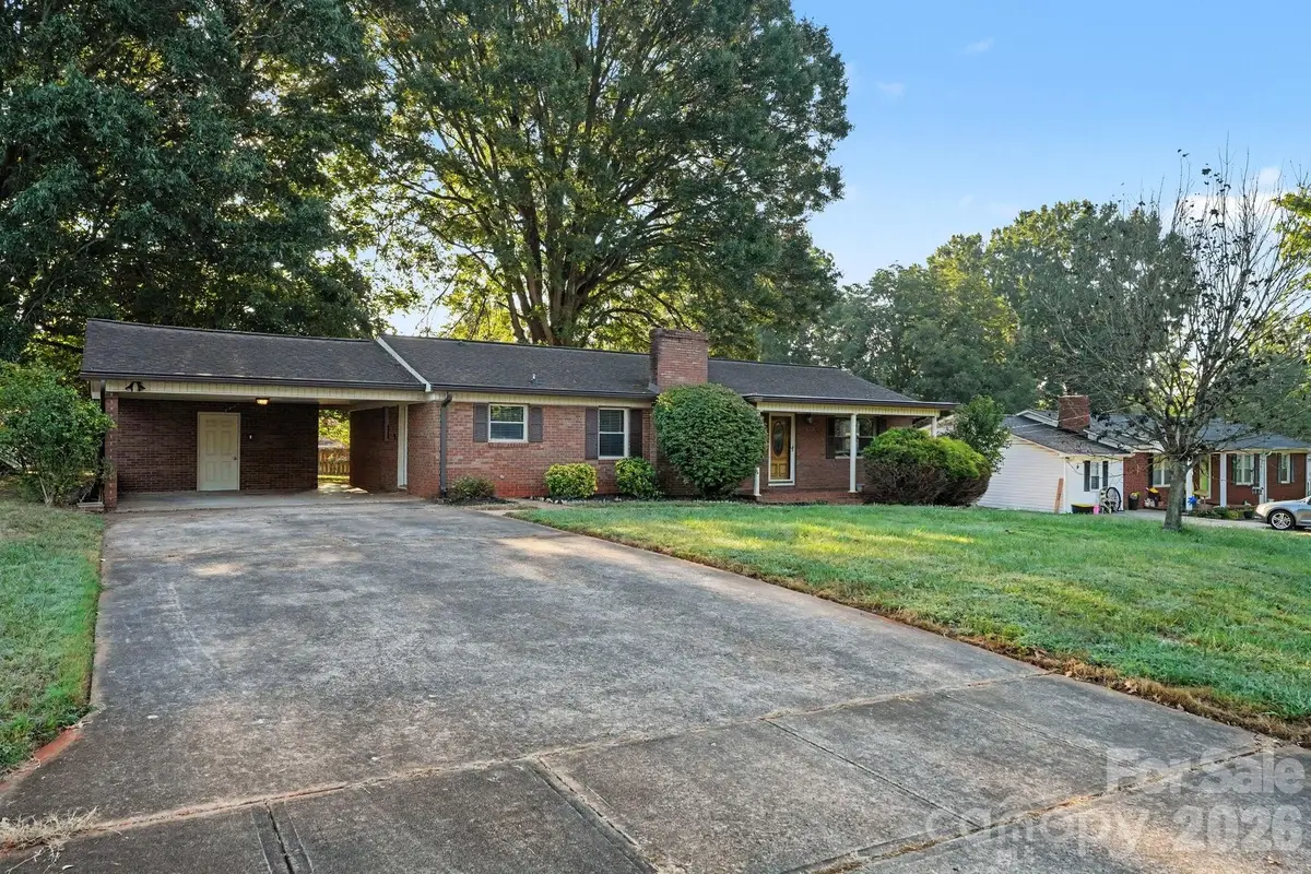 1204 Fulton Drive, Statesville, NC 28677 - #1