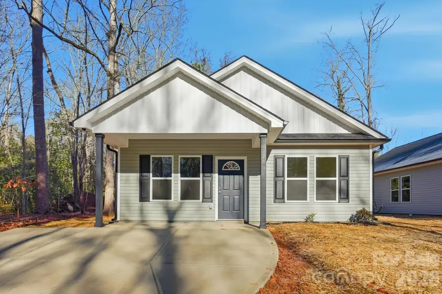 210 Bennett Street, Wadesboro, NC 28170 - #2