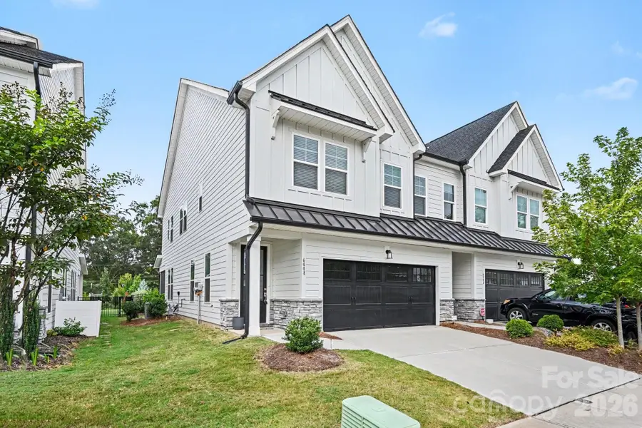 6008 Corbin Woods Court, Charlotte, NC 28226 - #3