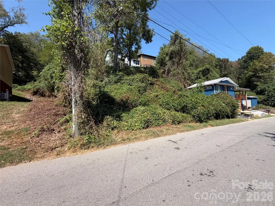 99999 Waynesville Avenue, Asheville, NC 28806 - #3